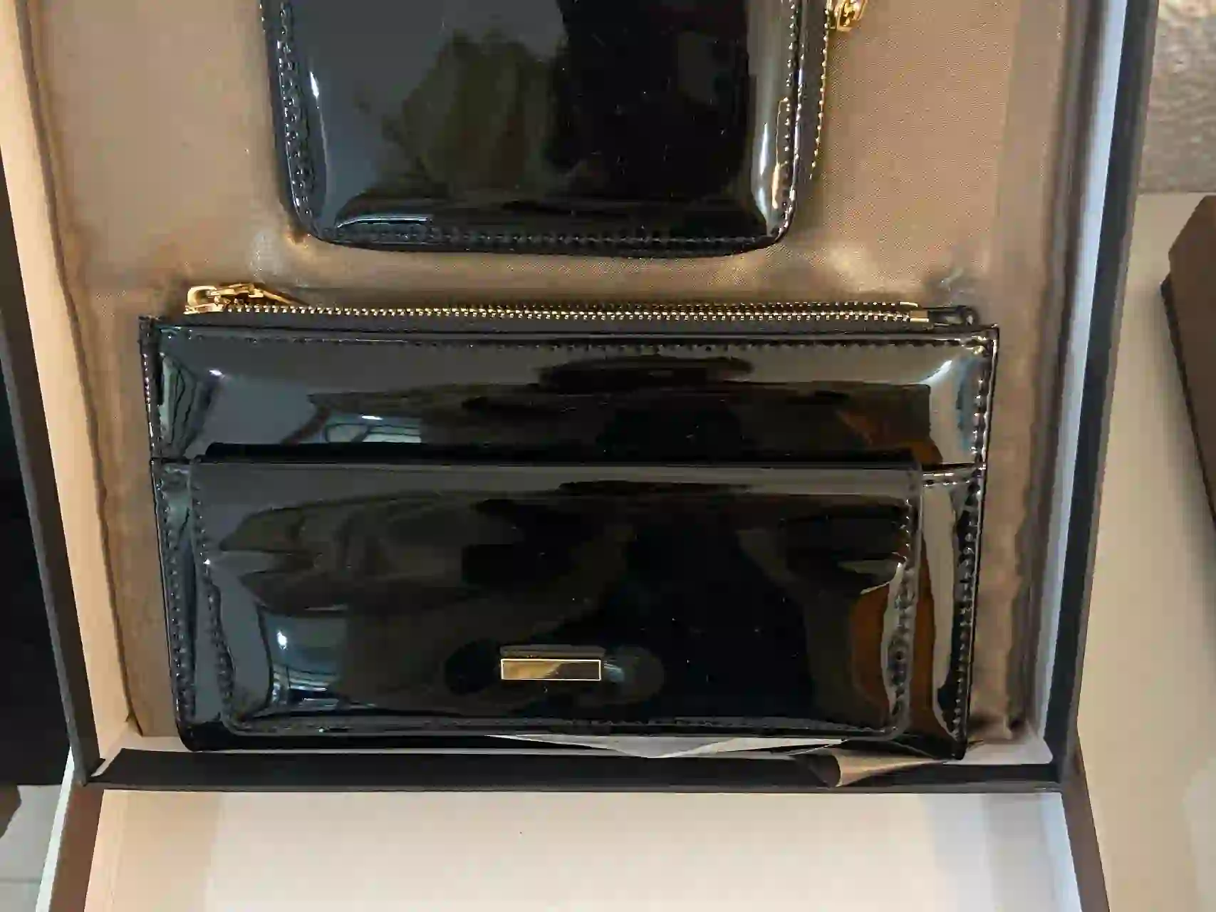 Carteira porta documentos e porta moedas