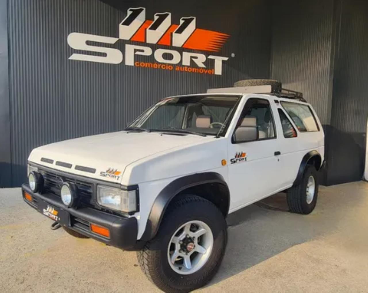 Nissan Terrano I